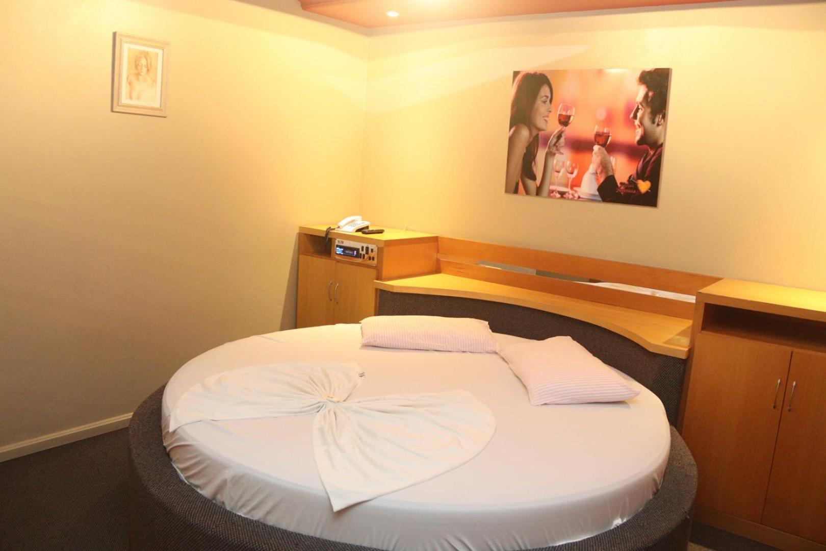 Motel Avenida (Adults Only) Gramado Esterno foto