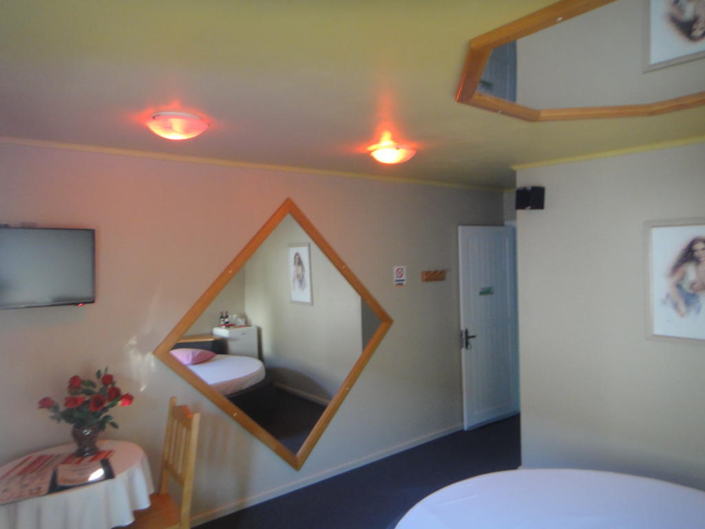 Motel Avenida (Adults Only) Gramado Esterno foto